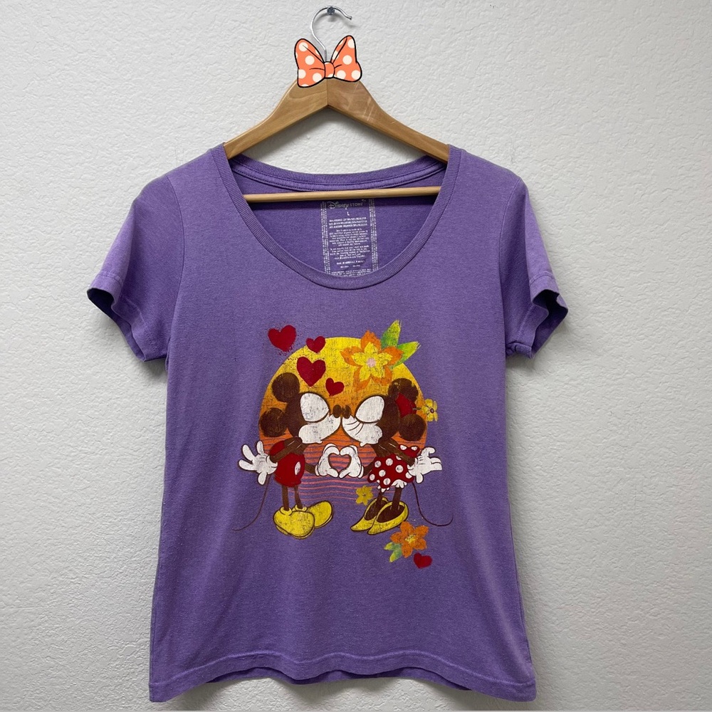 DISNEY STORE Mickey & Minnie Mouse Purple Sunset Floral Kissing Graphic Tee ❤️